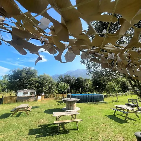 Lodge La De Mercone Crenu