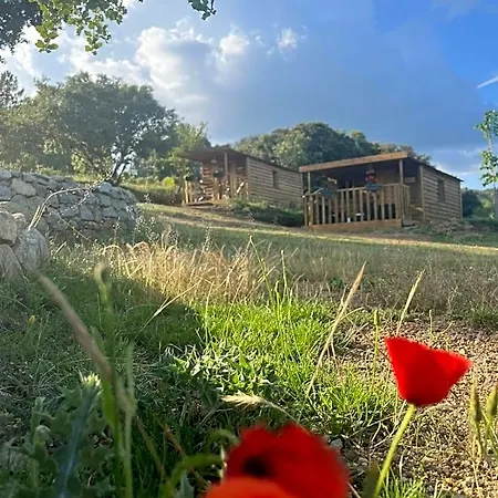 La De Mercone Crenu Lodge *