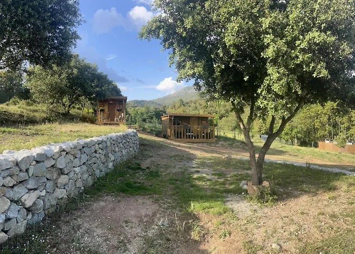 אכסניה La De Mercone Crenu *