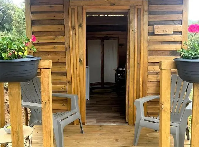 La De Mercone Crenu Lodge