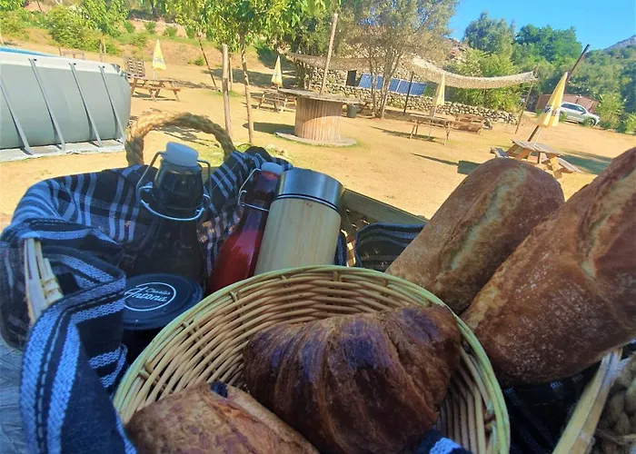 La De Mercone Crenu Lodge